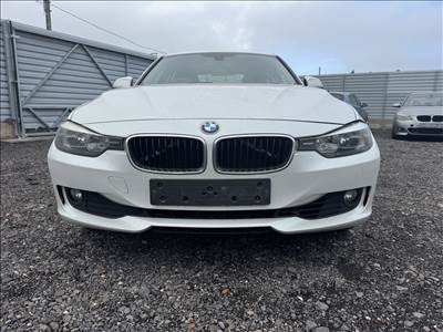 BMW F30 F31 alkatrészek!