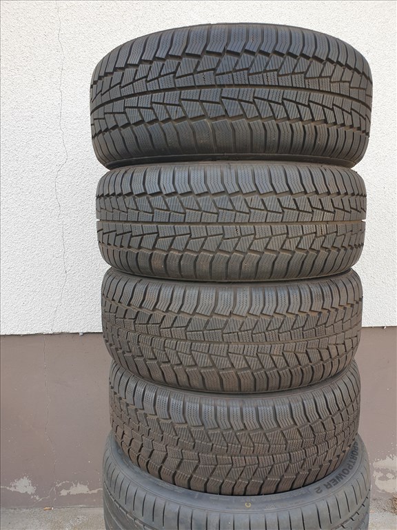  215/50 17 Viking WinTech 1. kép