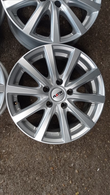  5x112 lyukosztású 7JJ 16" használt Platin alufelni 3. kép