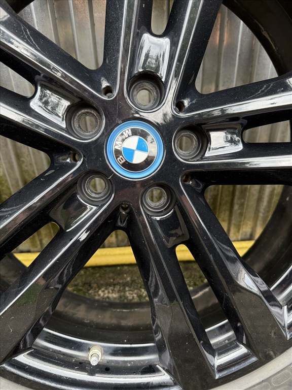  Michelin Alpin5 téli gumi 195/55R20 5,5" gyári alufelnikre szerelve, nyomásérzékelő szeleppel eladó 3. kép