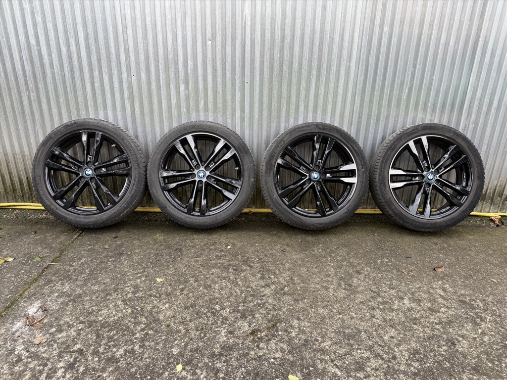  Michelin Alpin5 téli gumi 195/55R20 5,5" gyári alufelnikre szerelve, nyomásérzékelő szeleppel eladó 1. kép