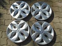 Renault 15" gyári dísztárcsa garnitúra eladó