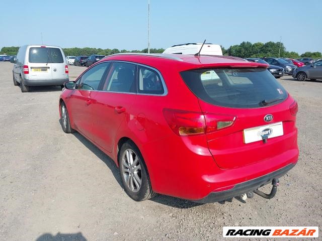 Kia Cee'd (JD) bontott alkatrészei 3. kép