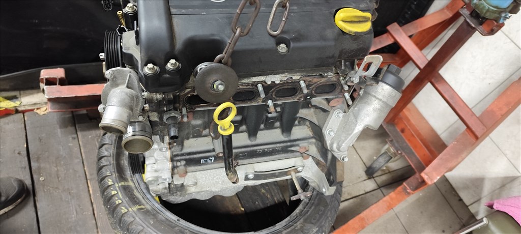 Opel Z14XEP komplett motor. 55 ezer km-t futott autóból. Átírható. Beépítési garanciával.  3. kép