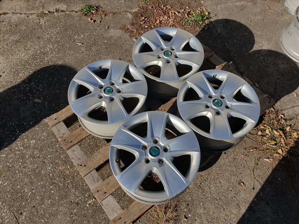 16" 5x112 Skoda Octavia II 5. kép