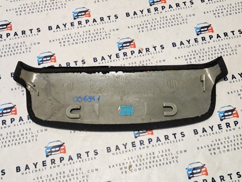 BMW E46 sedan fekete féklámpa pótféklámpa takaró tetõkárpit borítás - hibákkal  2. kép
