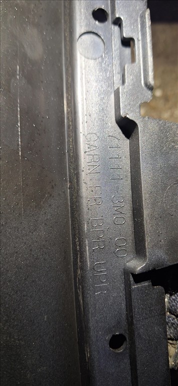 Honda Hrv első maszk 711113m0 3. kép