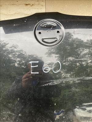 BMW E60 5-ös sorozat motorháztető(2003-10)
