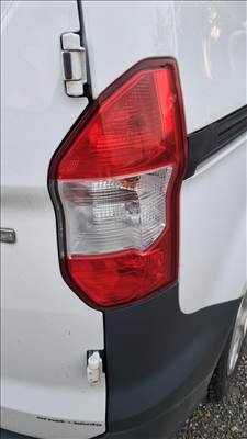 Ford Transit Courier jobb hátsó lámpa 