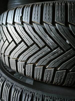  215/6016" használt Michelin téli gumi gumi