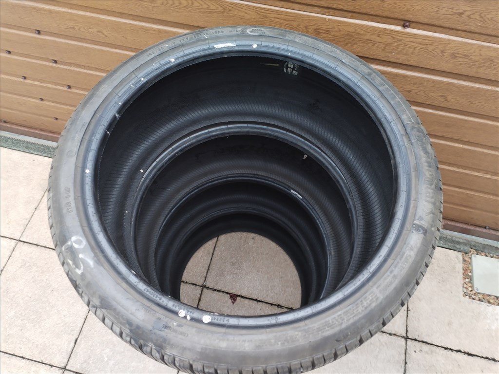  245/3519" újszerű Continental téli gumi garnitura 2021.33.hét 2. kép