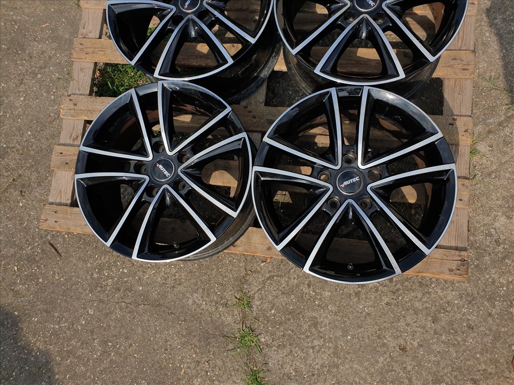 16" 5x115 Autec 2. kép