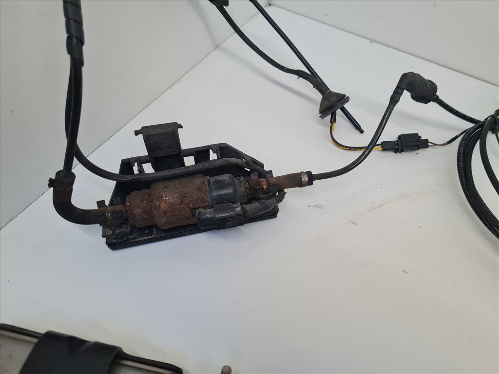 Volkswagen Golf VI Webasto állófűtés 9. kép