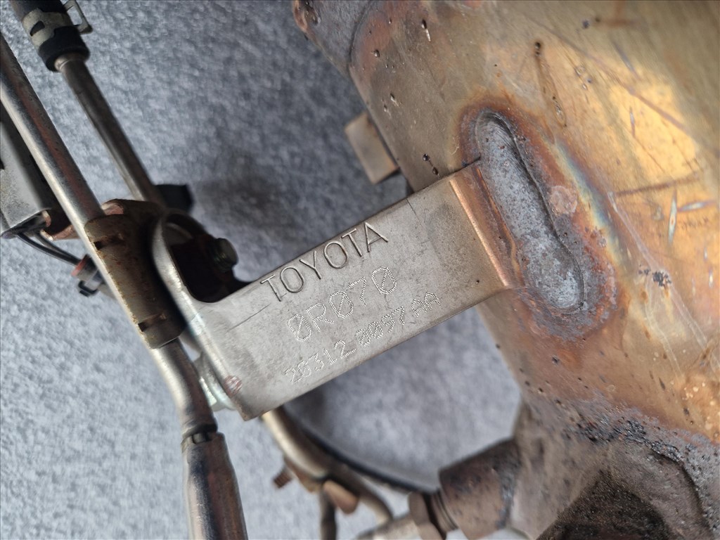 TOYOTA AVENSIS T27 2.0 D4D részecskeszűrő 0R070 4. kép