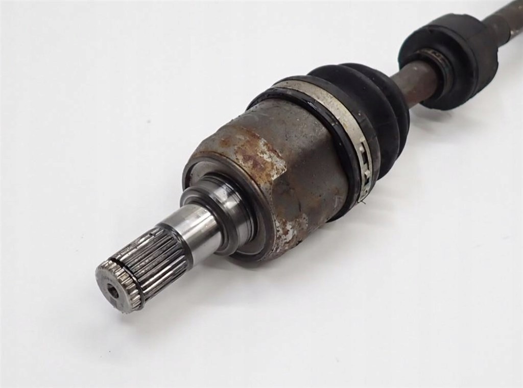 Kia Cee&#039;d III (CD), Kia Procee&#039;d III (CD) 1.6 CRDI D4FE bal első féltengely 49500g4400 49500-G4400 3. kép