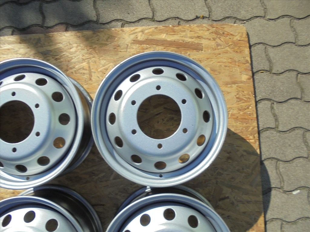 Új 16-os Ford Tranzit ( Alcar ) lemezfelni eladó 4. kép