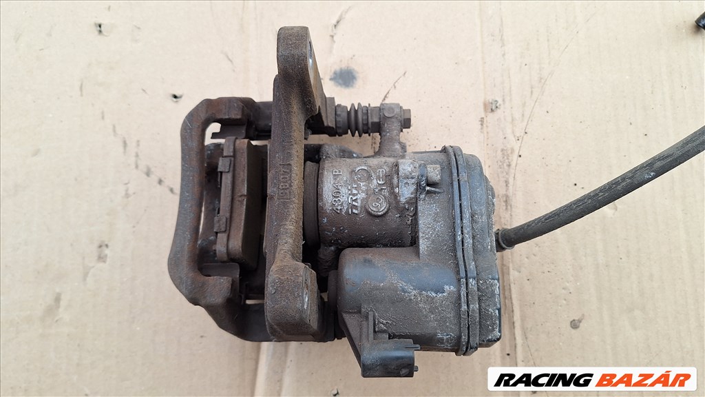 Opel Astra K elektromos hátsó féknyereg 3. kép