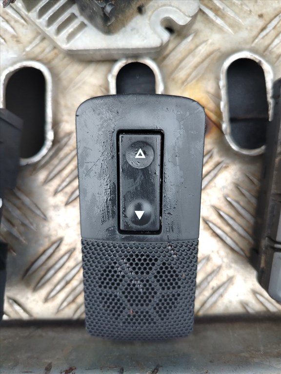 Opel Vectra C bal hátsó, jobb hátsó ablakemelő kapcsoló  2. kép