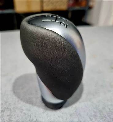 Ford C-Max Mk1, Ford Fiesta Mk6, Ford Focus Mk2, Ford C-Max Mk2, Ford Focus Mk3 váltógomb 