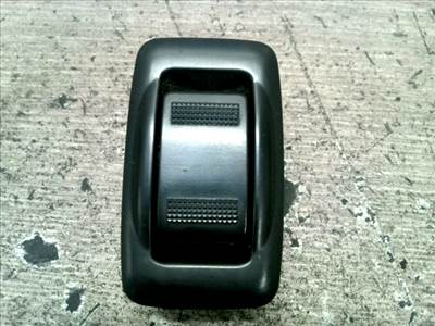 MAZDA MPV 99-05 Jobb hátsó ablakemelő kapcsoló