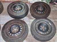  5x98 lyukosztású 15" használt (gyári felni) lemezfelni, rajta 185/65 eldobós Dayton téli gumi gumi 
