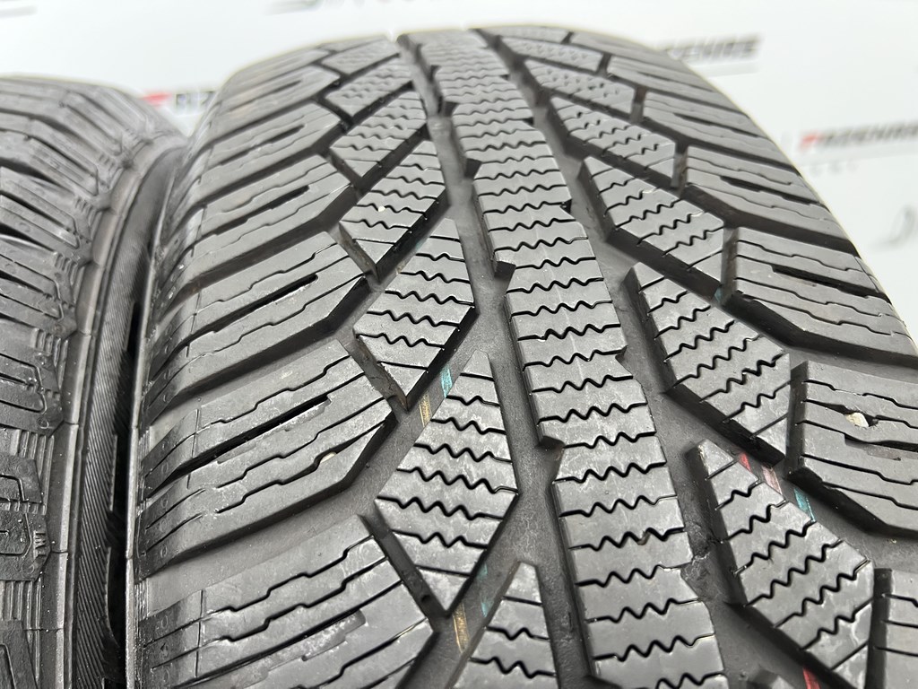 205/65 R15 Semperit Master Grip 2 téli gumi 6,5mm 3. kép