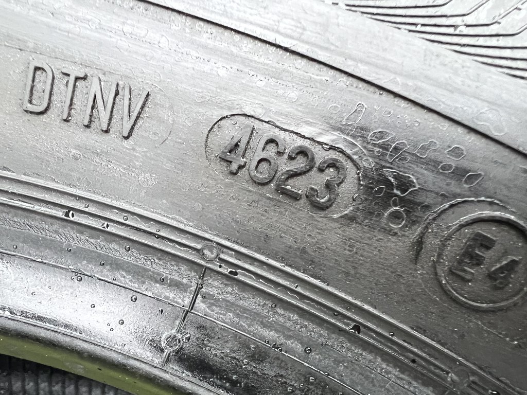 205/65 R15 Semperit Master Grip 2 téli gumi 6,5mm 6. kép