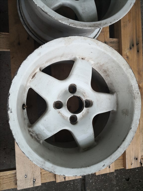 Bcw Steffan 9x14-es 4x98-as lyukosztású 2db 8. kép