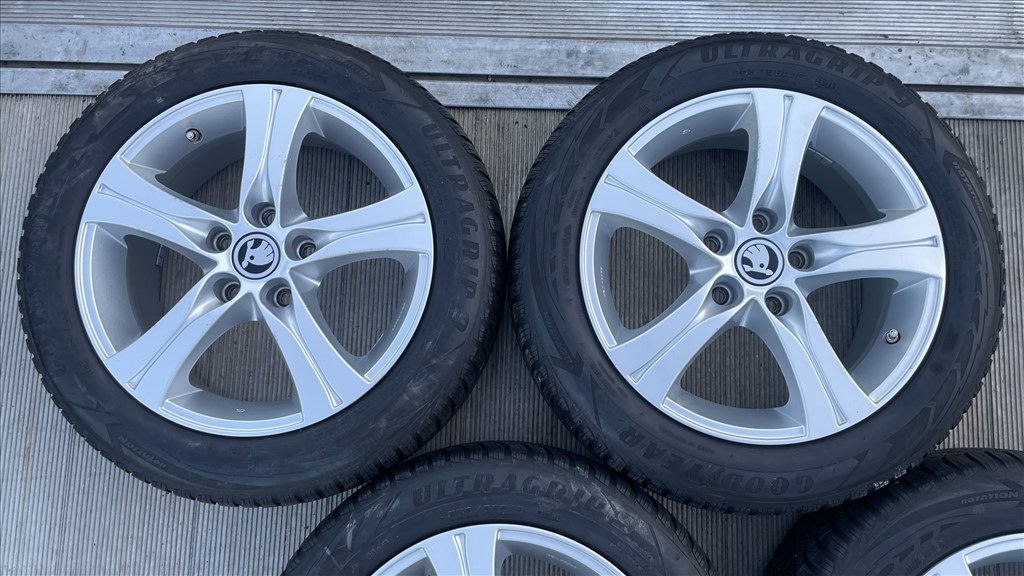  Újszerű Autec 5X112 16 colos alufelnik KBA46388 205/55R16 Goodyear téli gumi gumi  2. kép