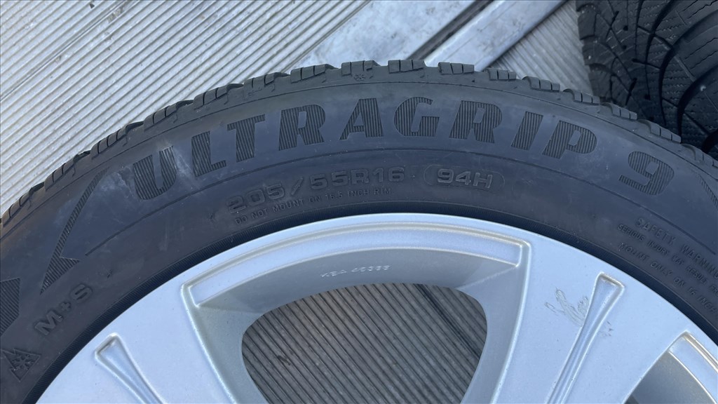  Újszerű Autec 5X112 16 colos alufelnik KBA46388 205/55R16 Goodyear téli gumi gumi  10. kép