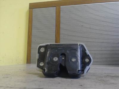 SUZUKI WagonR+ Csomagtér ajtó zárszerkezet