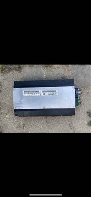 Volkswagen Phaeton erősítő 3D0035465A