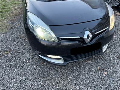 Renault Scénic III bontott alkatrészei