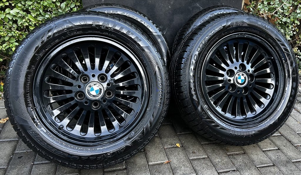  5x120 lyukosztású 16" újszerű (gyári felni) alufelni, rajta 225/55 használt téli gumi gumi  1. kép