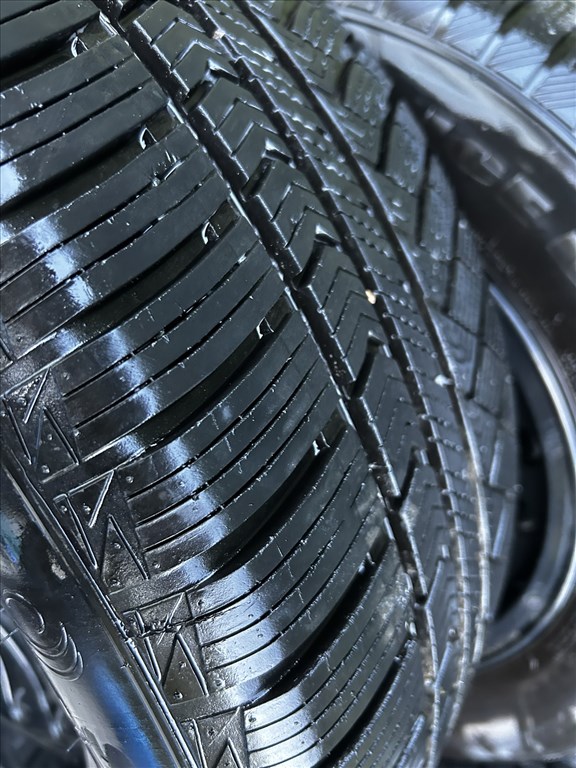  5x120 lyukosztású 16" újszerű (gyári felni) alufelni, rajta 225/55 használt téli gumi gumi  9. kép