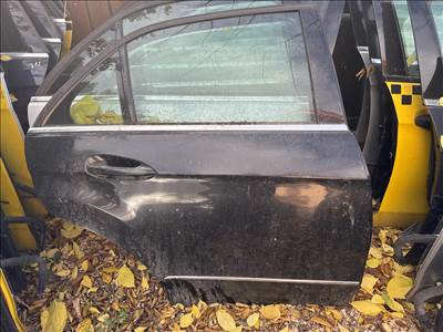 Mercedes E-osztály W212 E 212 sedan jobb hatso ajto 