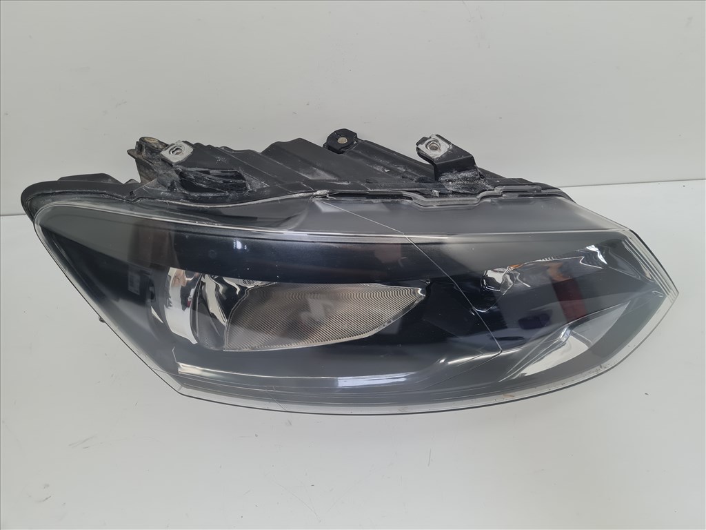 Volkswagen Polo V jobb fényszóró (26794) 6r1941016e 4. kép