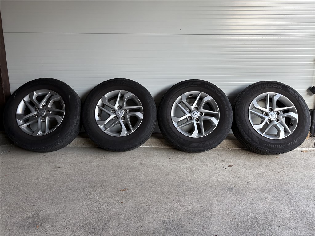 Hyundai 5x114.3 16" alufelnik nyári gumikkal olcsón 1. kép