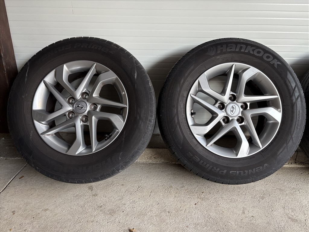 Hyundai 5x114.3 16" alufelnik nyári gumikkal olcsón 2. kép