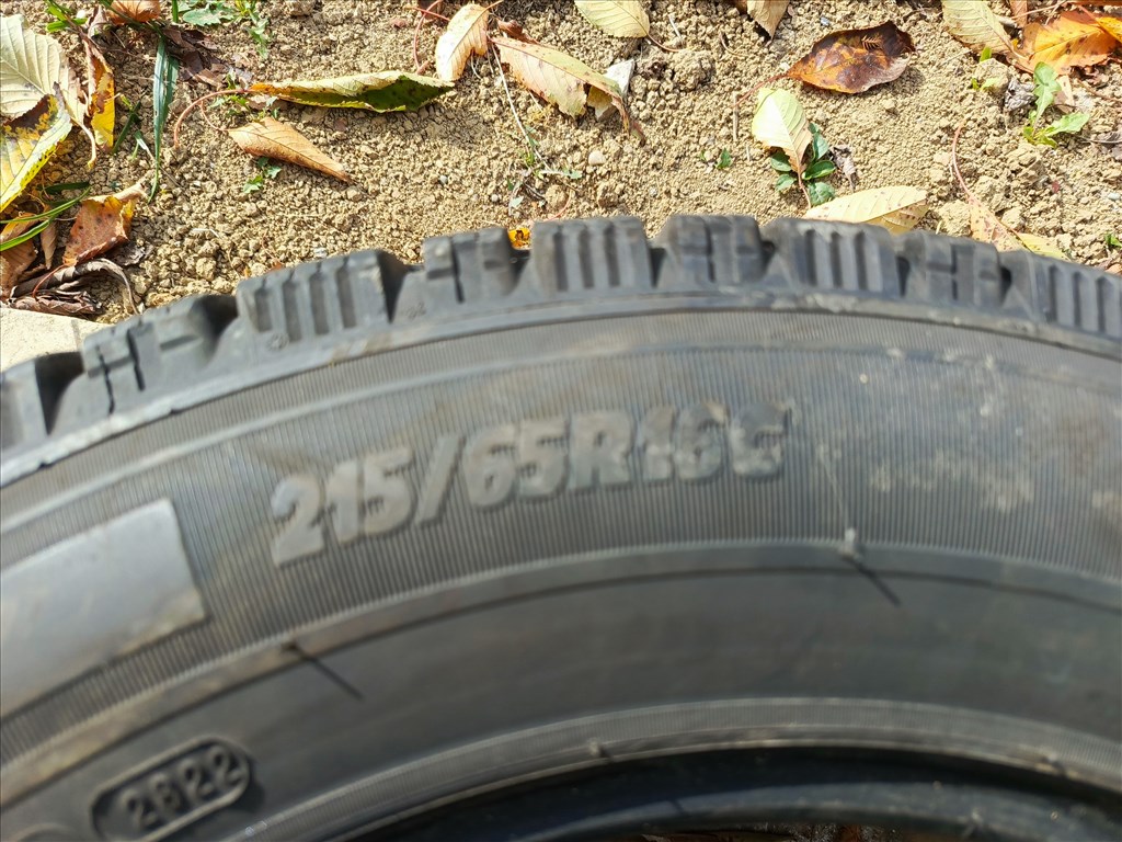  215/6516" újszerű Michelin téli gumi gumi 4. kép