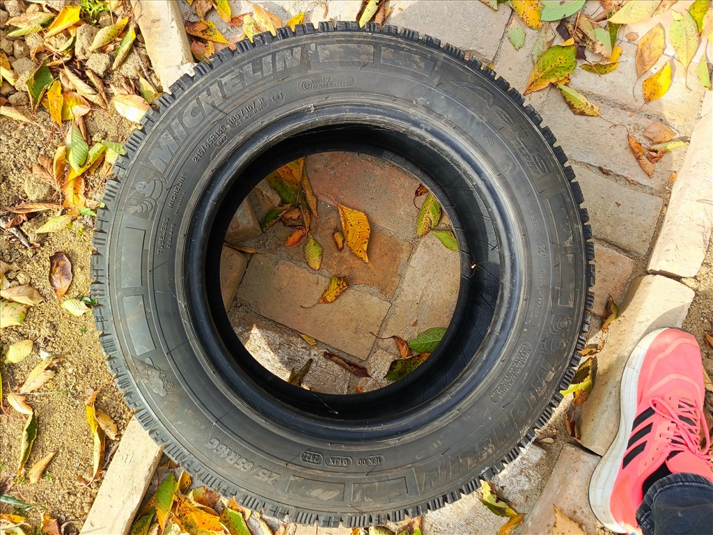  215/6516" újszerű Michelin téli gumi gumi 5. kép