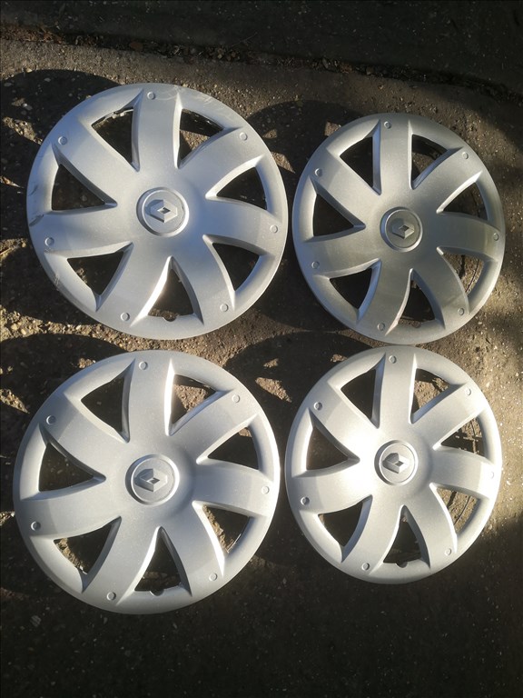 Renault 15-ös gyári dísztárcsa  7. kép