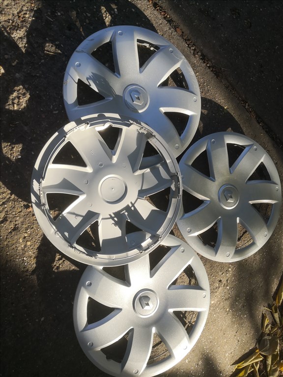 Renault 15-ös gyári dísztárcsa  6. kép