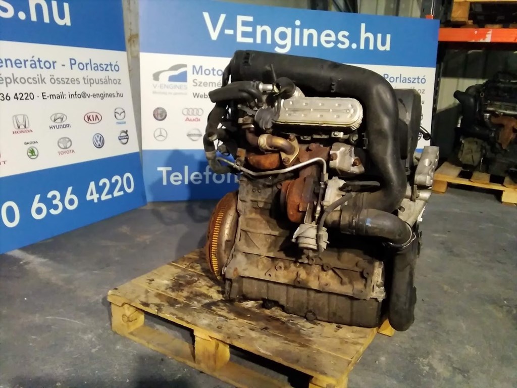 VOLKSWAGEN BKD komplett bontott motor  2. kép