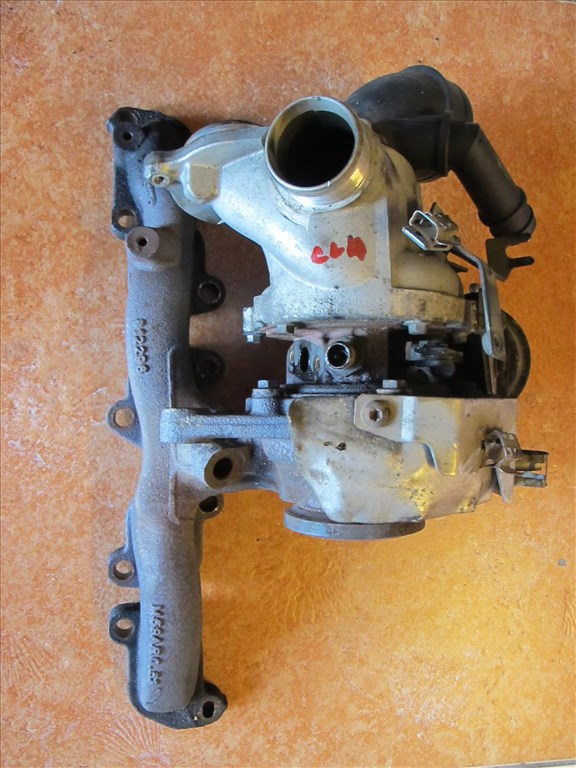 Audi A3 (8V) komplett motor 1.6 TDI  2. kép