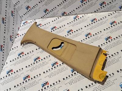 BMW E39 sedan touring jobb bézs B oszloptakaró oszlop takaró