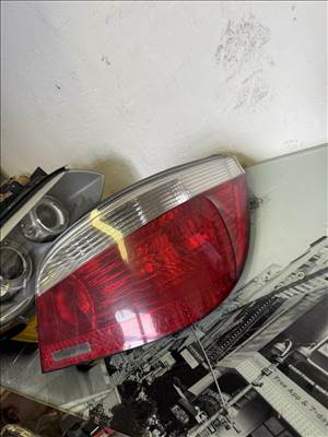 BMW 5-ös sorozat E60/E61 Bmw E60 jobb hátsó lámpa 6910768