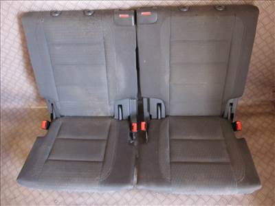 Volkswagen Touran I hátsó ülés 