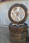  5x114.3 lyukosztású 16" használt alufelni, rajta 205/60 használt Semperit téli gumi gumi 