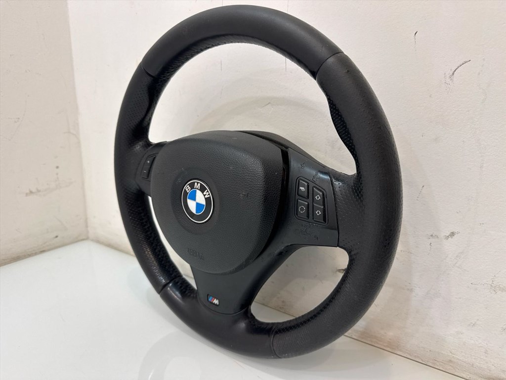 BMW E87 E82 E88 E90 E91 E92 E93 gyári M kormány 3051626 2. kép